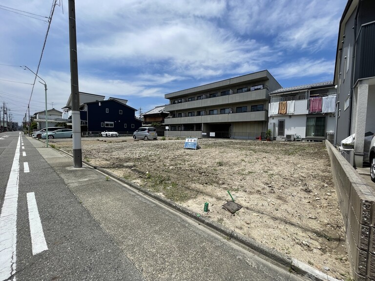 愛知県名古屋市北区西志賀町２丁目