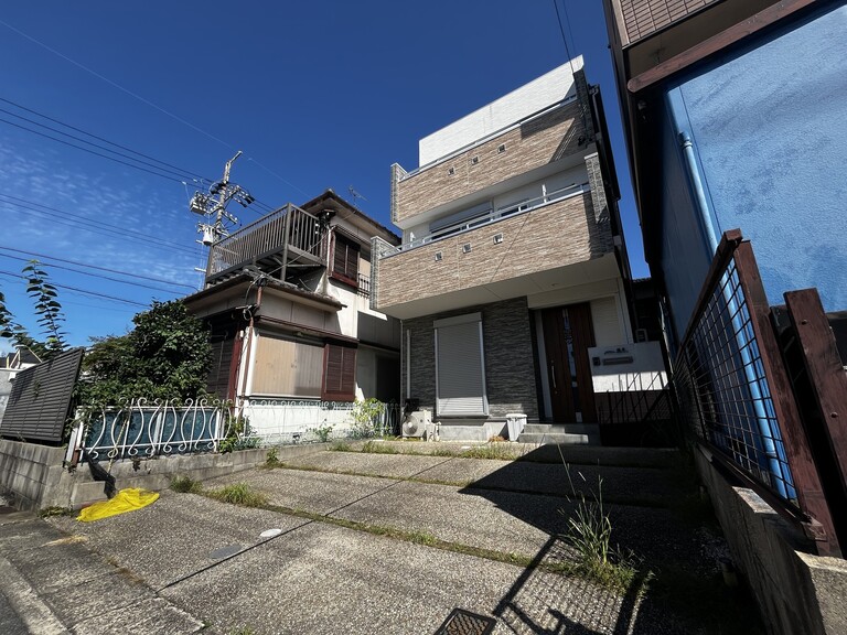 愛知県名古屋市緑区鳴海町字母呂後(陽当たり良好です！)