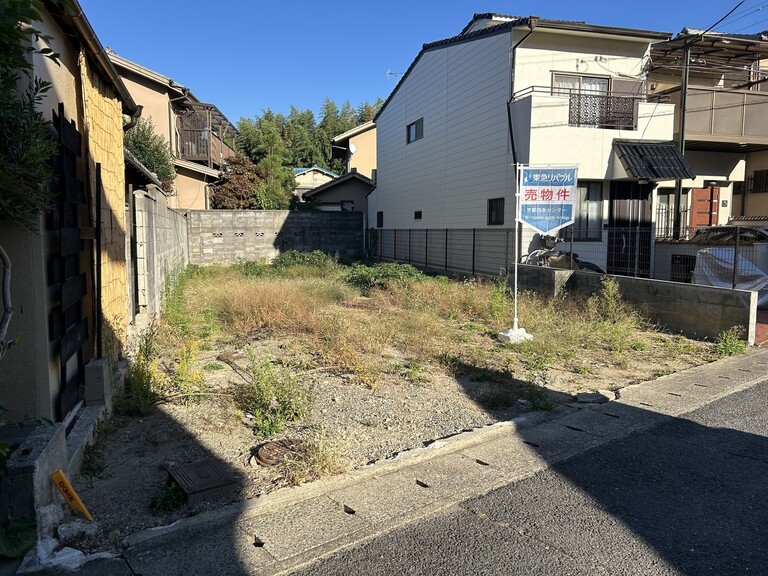 京都府京都市右京区嵯峨北堀町(建築条件付き土地ではございません。)