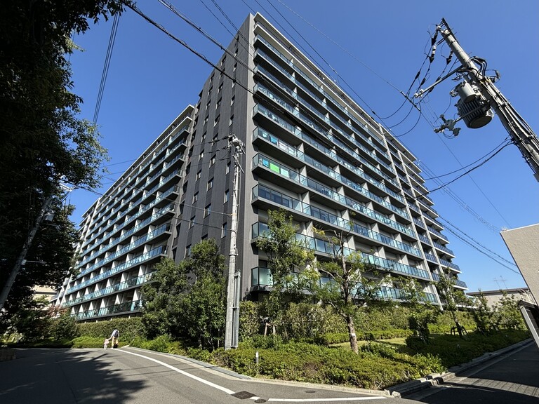 シティテラス鶴見緑地公園(建物外観)