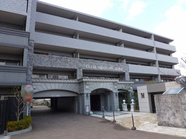 エスリード逆瀬川駅前(外観)