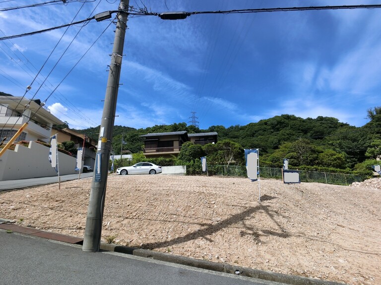 兵庫県宝塚市ゆずり葉台２丁目(現地)