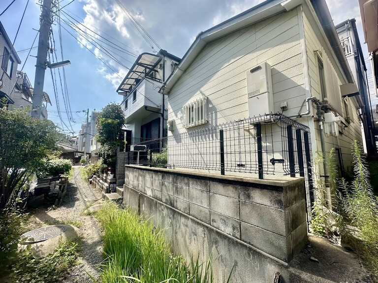 兵庫県神戸市灘区深田町１丁目(現地写真)