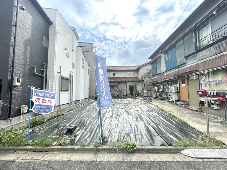 東京都足立区足立１丁目