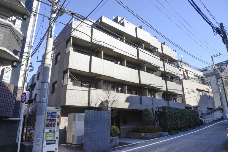 ルーブル高田馬場