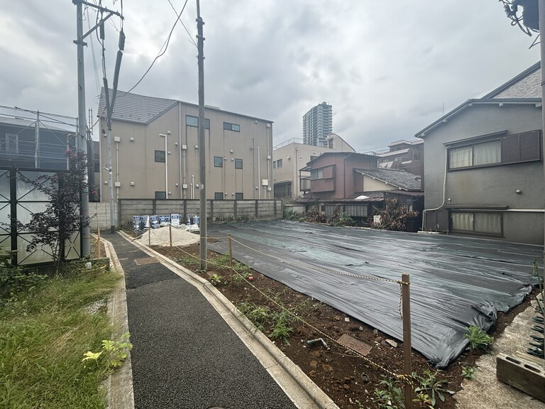 東京都新宿区四谷４丁目(現地（更地）)