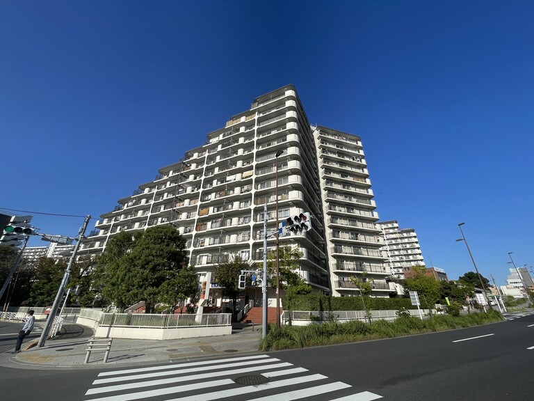 日商岩井亀戸マンション(建物外観)