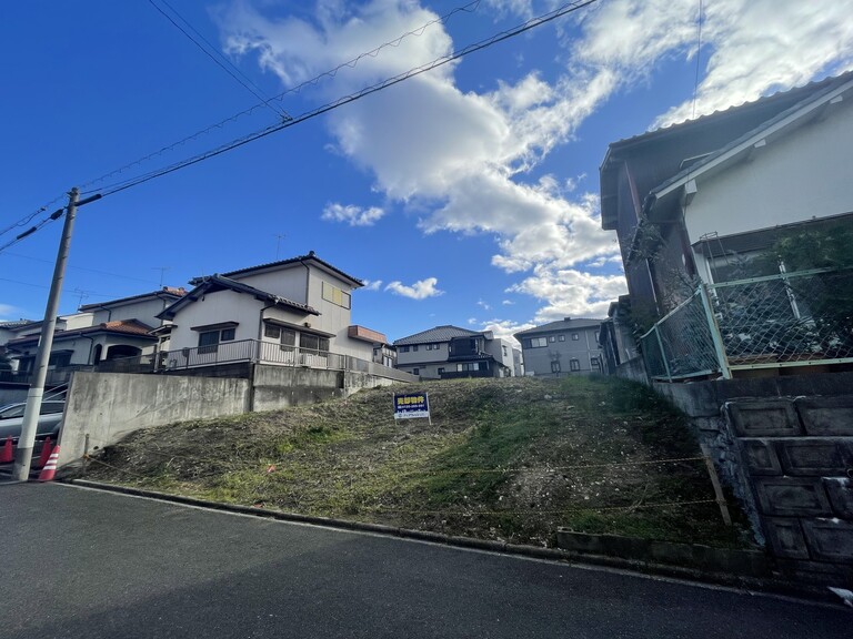 愛知県名古屋市昭和区伊勝町１丁目