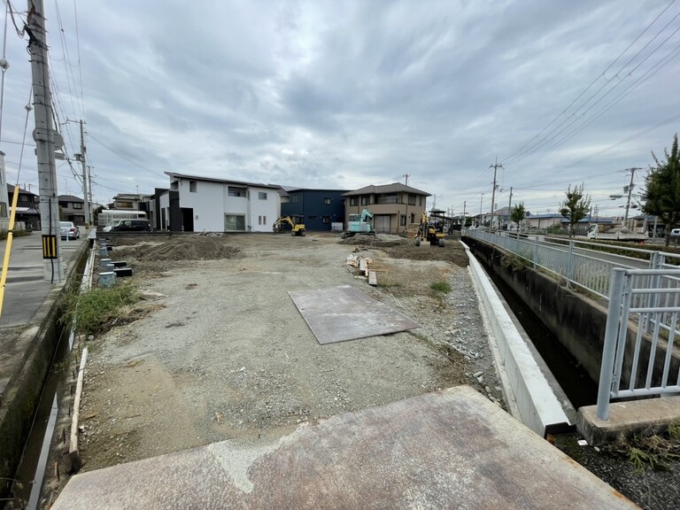 兵庫県加古川市別府町新野辺北町５丁目(現地)