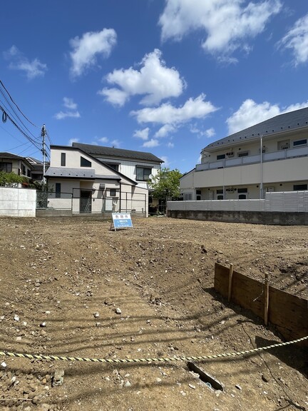 神奈川県横浜市神奈川区旭ケ丘(現地外観（2024年4月撮影）)