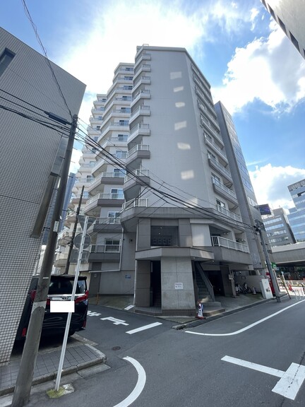 ライオンズマンション南平台(建物外観です。)