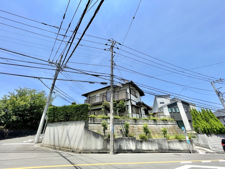 神奈川県横浜市青葉区若草台