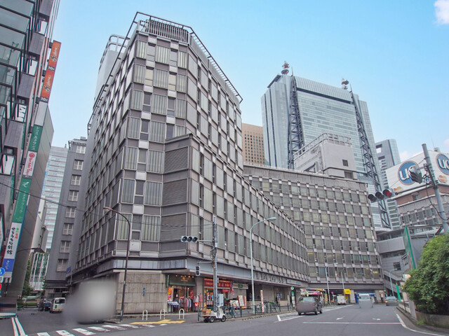 新橋駅前ビル１号館(外観)