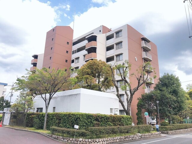 東茨木ハイタウン白川高層住宅９号棟(外観)