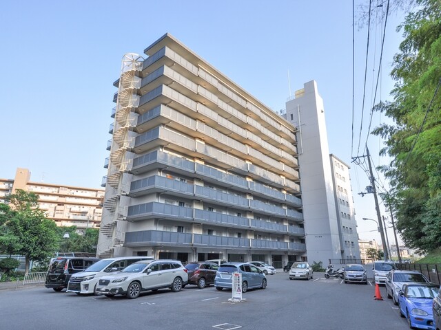 寝屋川東ファミリータウン西４番館(外観)