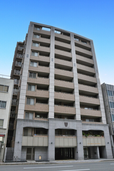 ライオンズマンション二条駅前(外観)