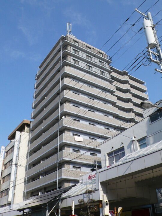 エスリード吹田駅前(外観)