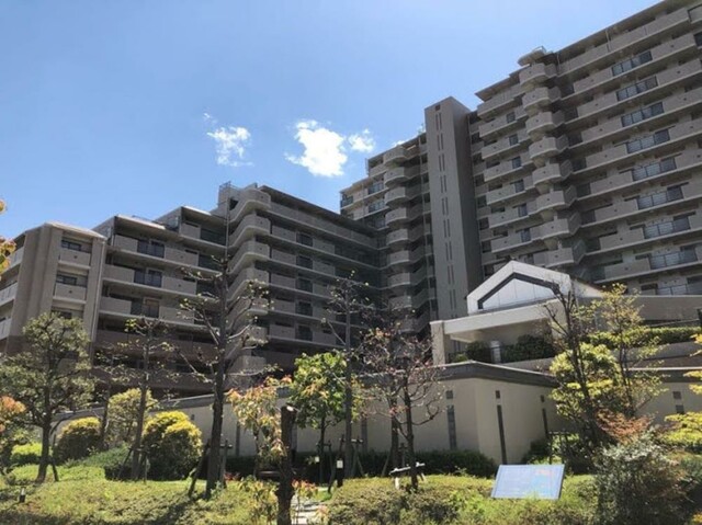 モンセーヌ住吉川公園２番館(外観)