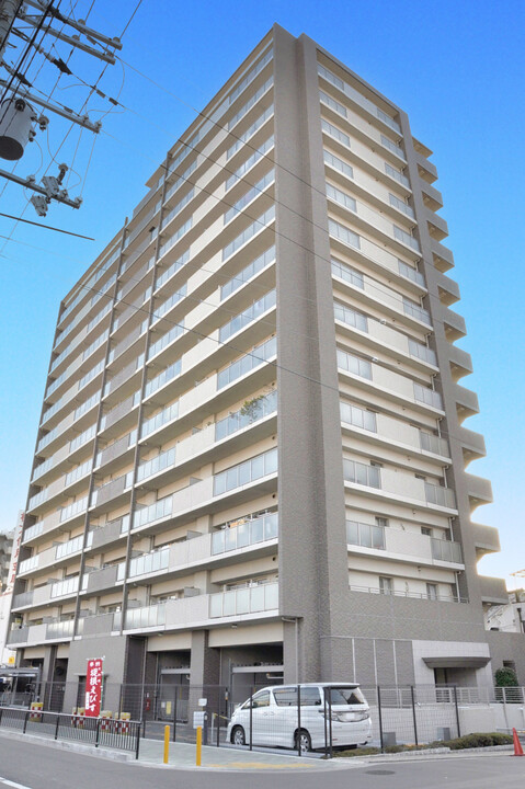 ロイヤルアークエルグラン大和田駅前(外観)