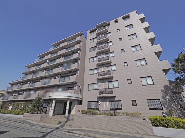 東急リバブル ステイツ武蔵新城市民プラザ通り