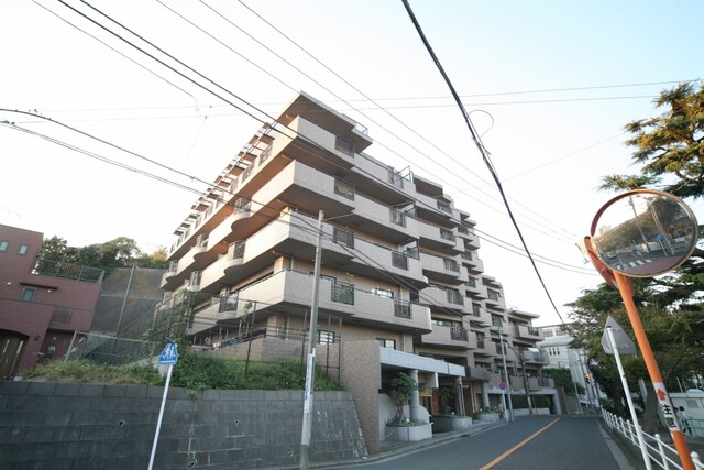 日神パレステージ磯子丸山公園(外観)