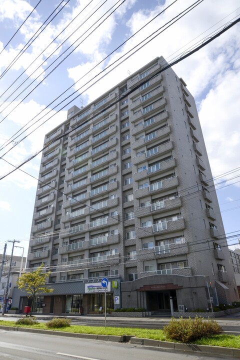モンレーブ新道東イーストタワー(外観)