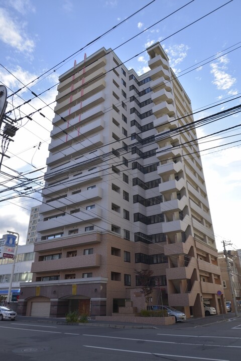 カーサセレブ札幌ステーション(外観)