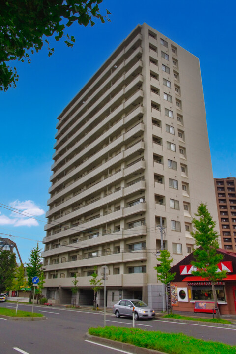 ロジェセラ新札幌(外観)