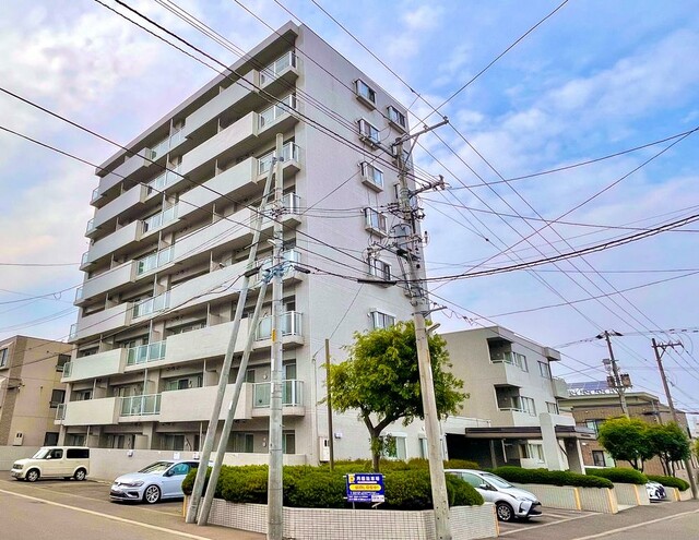 クリオ中の島弐番館(外観)