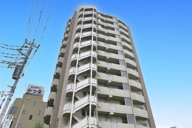 ローヤルシティ宮原駅前(外観)