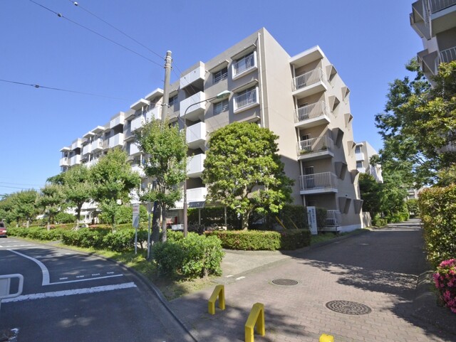 蓮田駅前団地３号棟(外観)