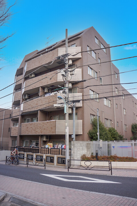 東急リバブル クオス本郷本妙寺坂