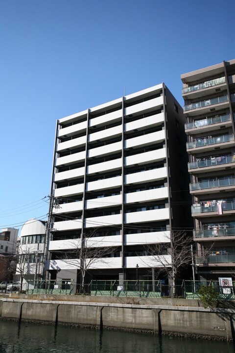 ラグジュアリーアパートメント横浜黄金町(外観)