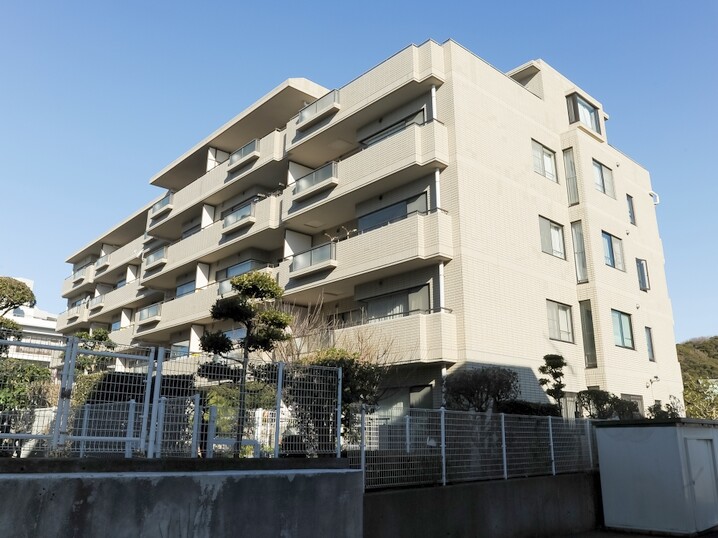 東急リバブル 片瀬江ノ島駅の中古マンション 小田急江ノ島線