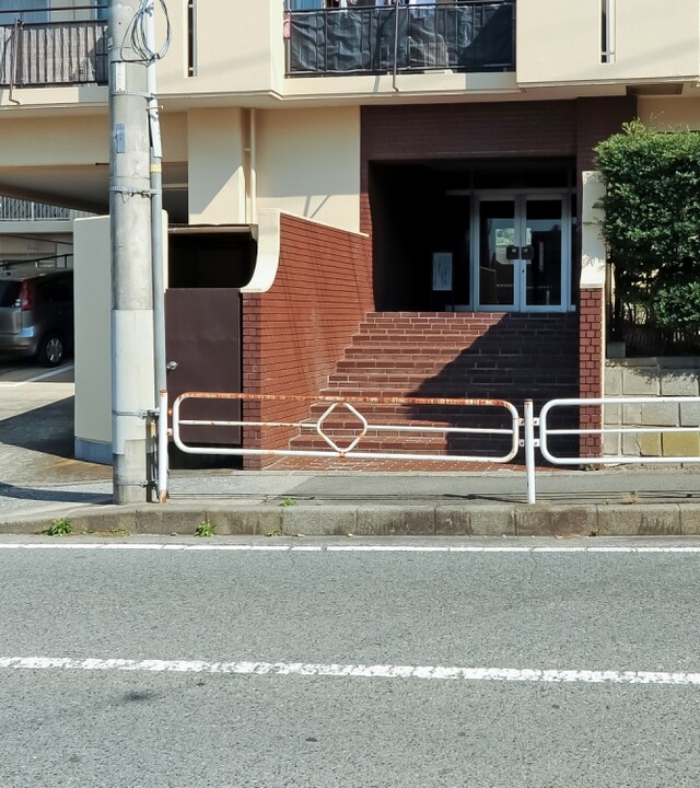 東戸塚ヒミコマンション(アプローチ)