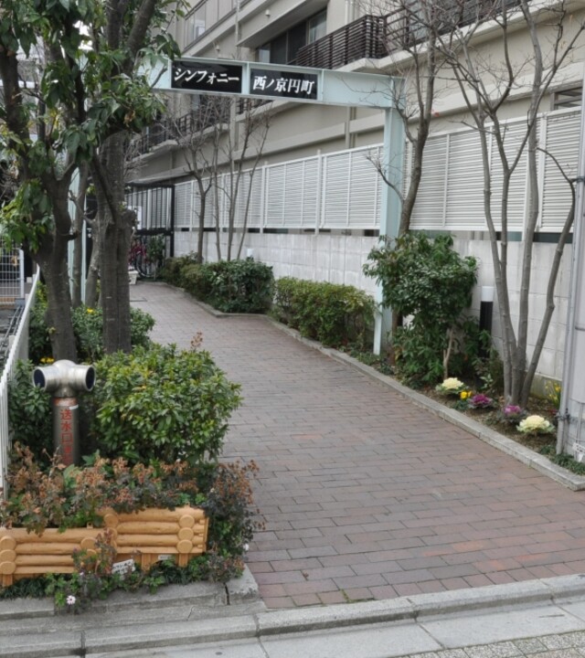 シンフォニー西ノ京円町(アプローチ)