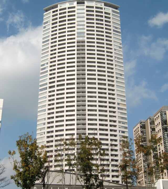 ザ・タワー大阪(外観)