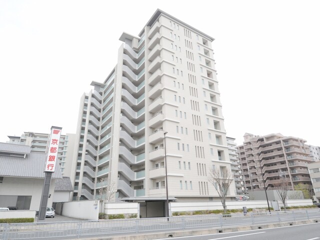 東急リバブル プラウド伊丹郷町レジデンス