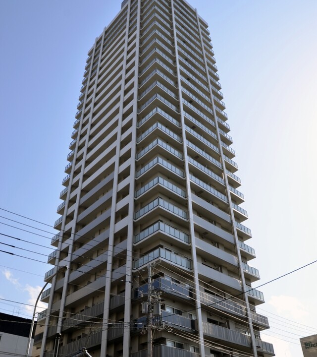 ブランズタワー札幌(外観)