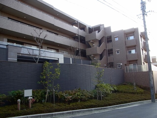 サーパス本山鹿子町(外観)