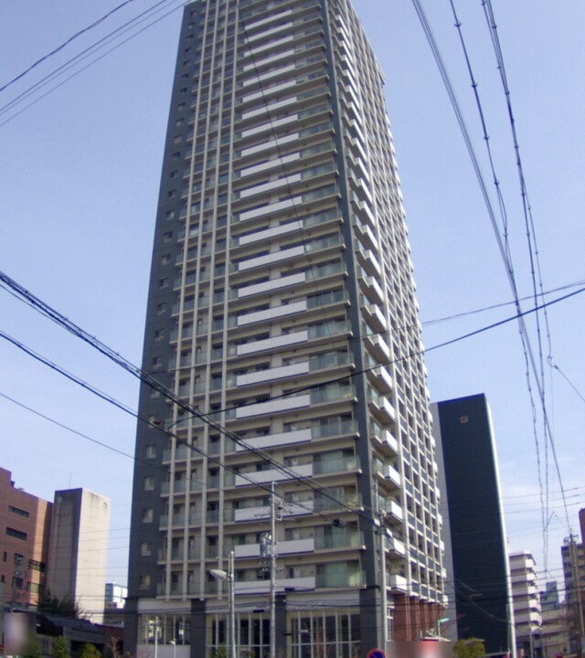 ナゴヤセンタータワー(外観)