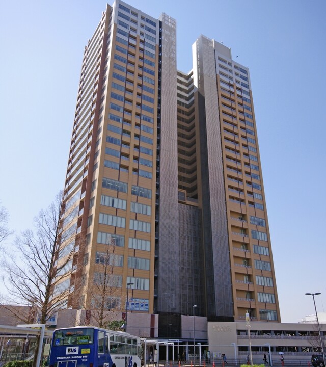 ベリスタタワー東戸塚(外観)