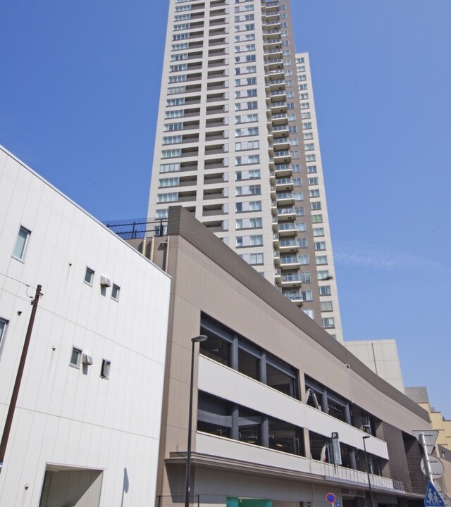 ロイヤルタワー横濱鶴見(外観)
