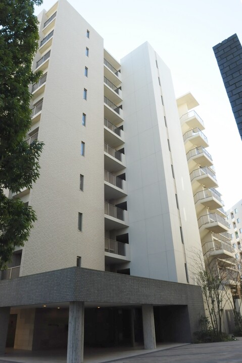 東急リバブル グランドメゾン東戸塚3番館d棟