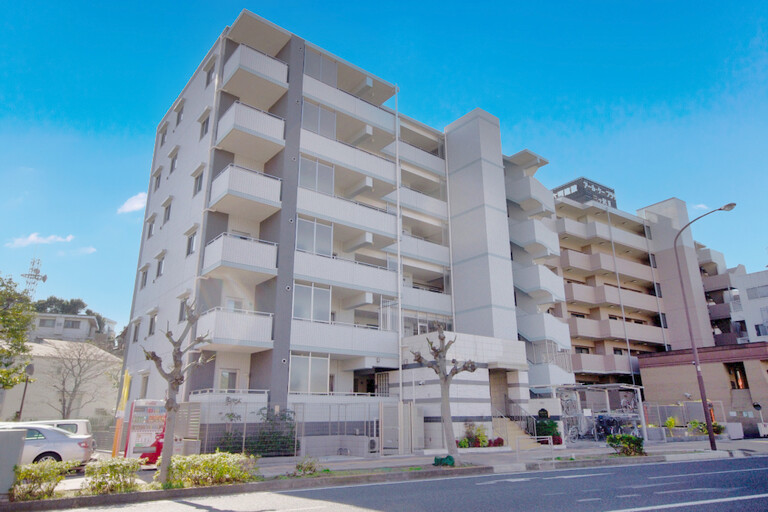 東急リバブル パレステージ三ツ沢上町 東急リバブル パレステージ三ツ沢上町