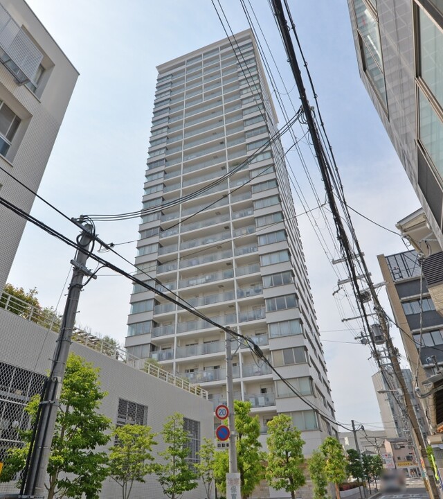 大阪ウエストゲートタワー(外観)