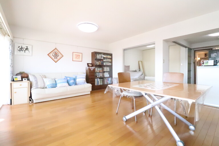 鎌倉ビューパレス(LDK　約22.5畳 家具等は販売対象に含まれません。)