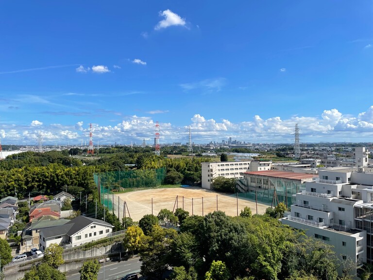 中銀ライフケア横浜港北(■バルコニーからの眺望)