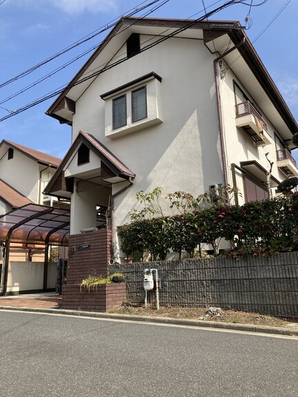 大阪府堺市美原区さつき野西３丁目(外観　南西側より 家具等は販売対象に含まれません。)