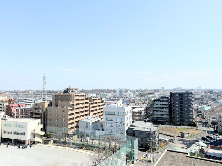 狛江セントラルハイツ３号棟(東側バルコニーからの眺望)